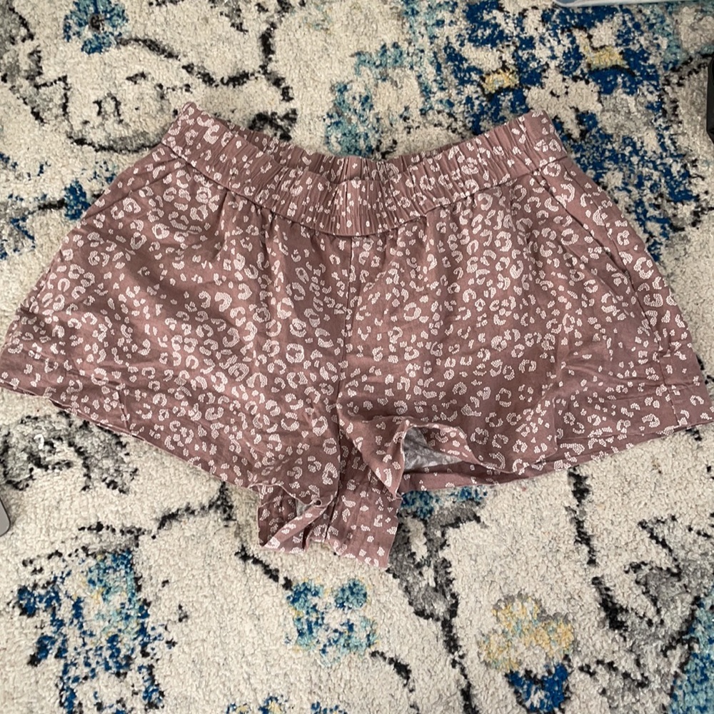 Cheetah High-Rise Pull-On Shorts - A New Day - Picture 5 of 9